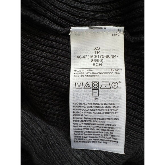 Banana Republic Women’s Sz S Black Fitted Ribbed Knit Silk Blend Cardigan NEW - Picture 3 of 5